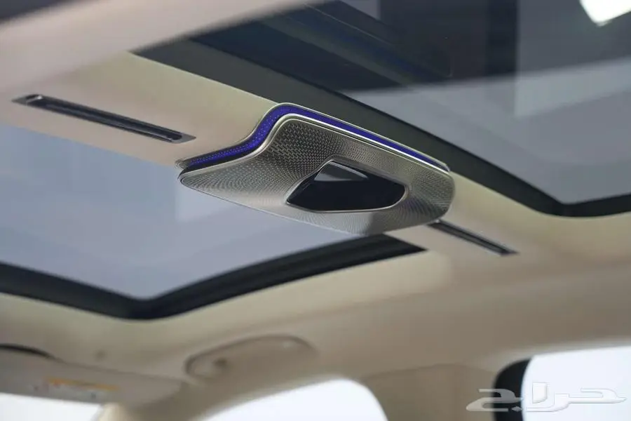 مرسيدس مايباخ S 680 موديل 2025 أصفار خليجي أسود ذهبي أبيض 17