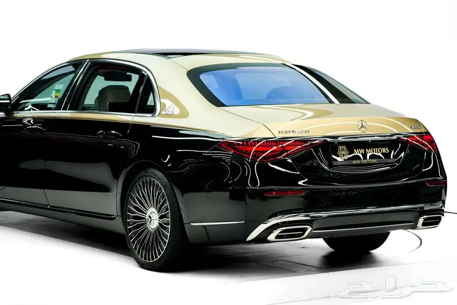 مرسيدس مايباخ S 680 موديل 2025 أصفار خليجي أسود ذهبي أبيض 5