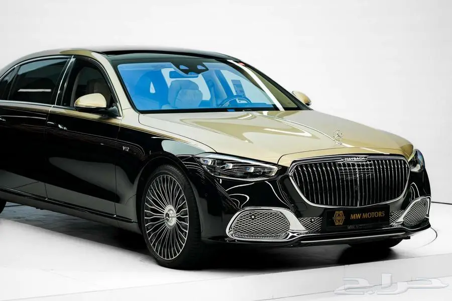 مرسيدس مايباخ S 680 موديل 2025 أصفار خليجي أسود ذهبي أبيض 2
