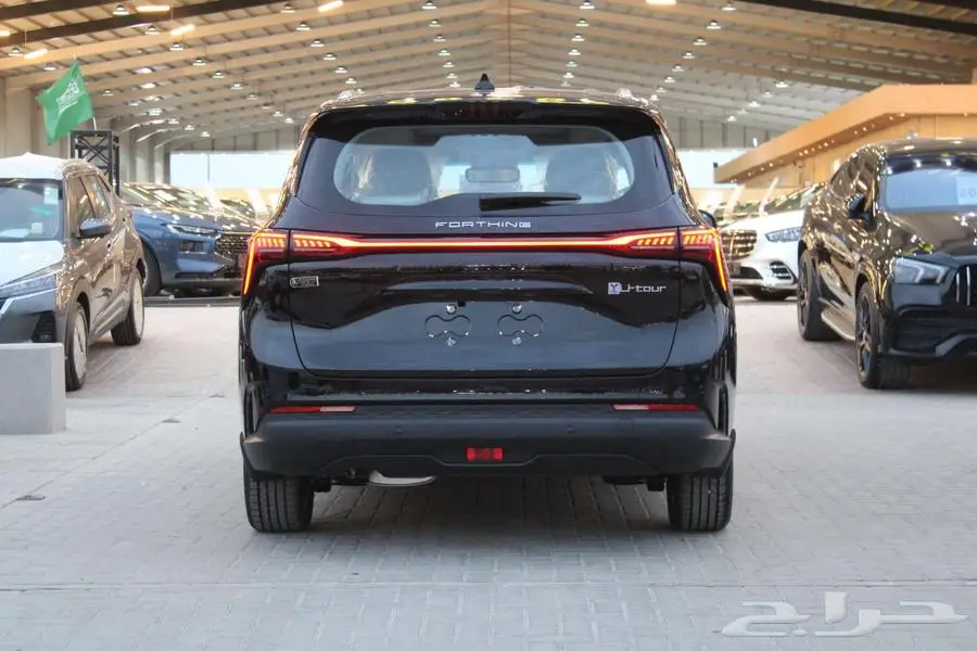 فورثينق دونج فينج U-tour موديل 2024 10