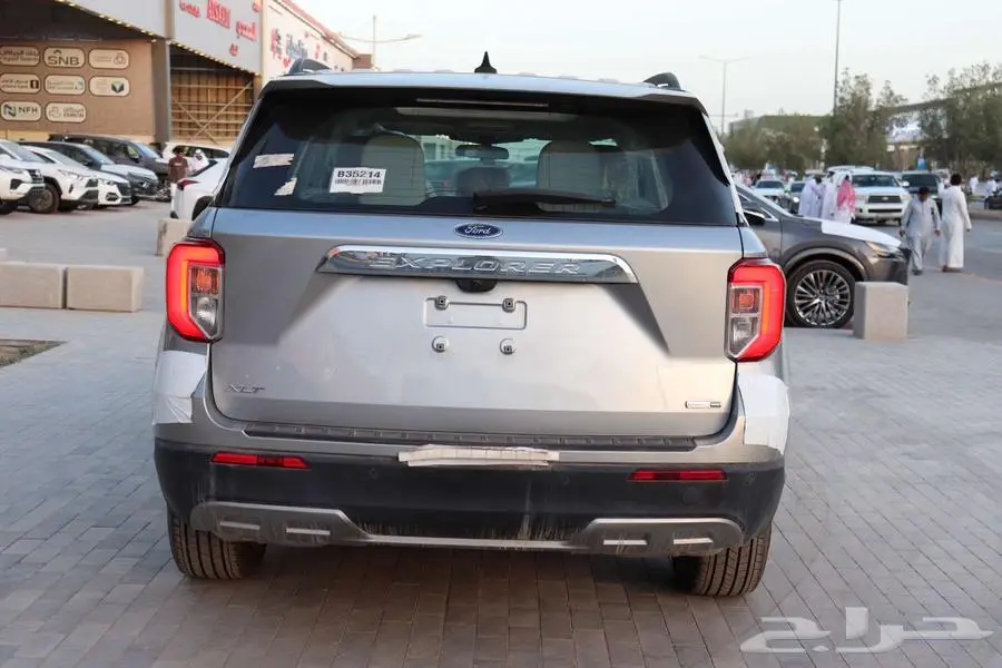 اكسبلورر العائلية XLT بانوراما جلد 2023 عروض خاصه للكاش 1