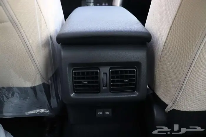 كامري LE هايبرد 2025 كاش وتقسيط تسليم فوري 11