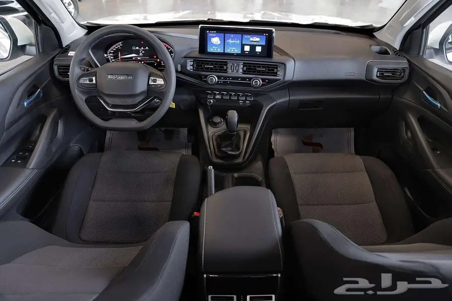 التصميم الفاخر والأداء القوي مع شانجان هنتر اوميغا 4WD 2025 8