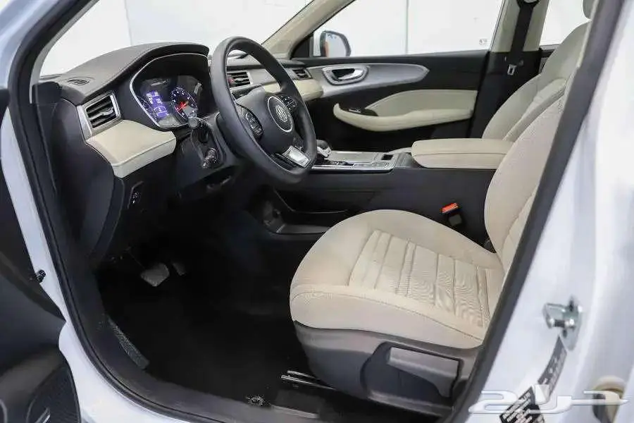 ام جي ار اكس 5 ستاندرد بلس 2024 PLUS RX5 7