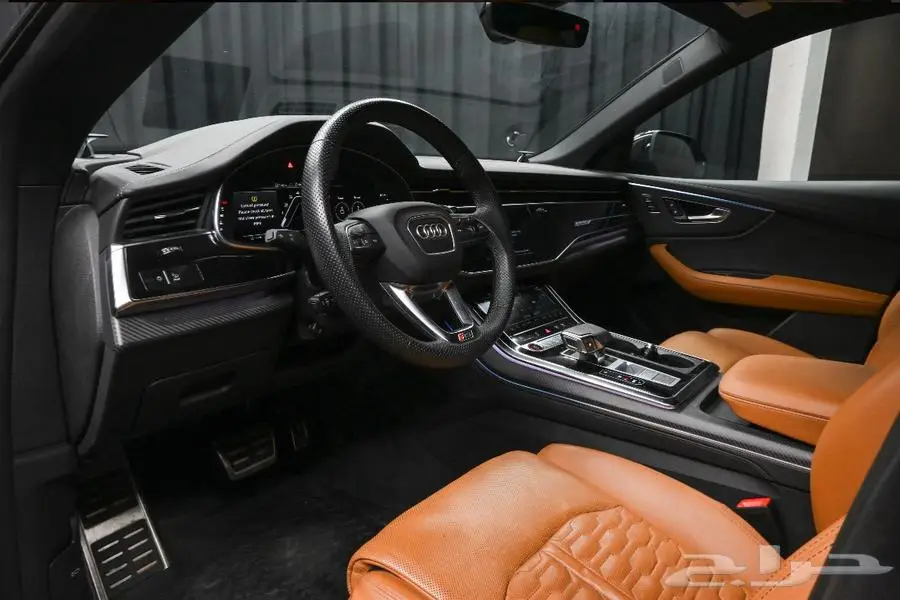 2023 Audi RS Q8 5
