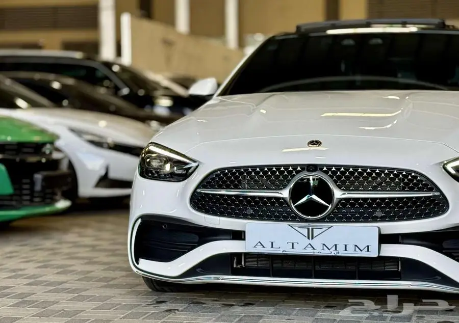 مرسيدس C300 AMG - 4MATIC موديل 2023 كاش او تمويل 18
