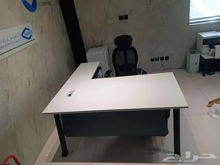 طقم مكتب فخم مدير كراسي كنب كاونتر استقبال 2