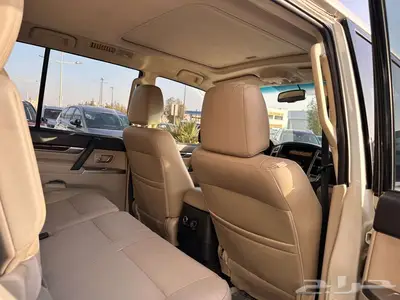 ميتسوبيشي باجيرو 2018 GLS 24