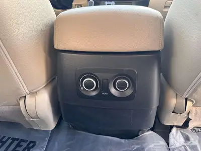 ميتسوبيشي باجيرو 2018 GLS 10