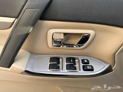 ميتسوبيشي باجيرو 2018 GLS 20