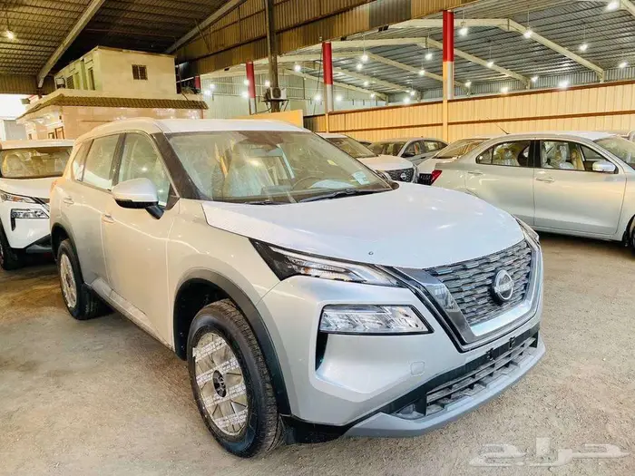 نيسان اكس تريل 5 راكب بدون دبل 2025 ستاندر ( كاش و اقساط ) 2