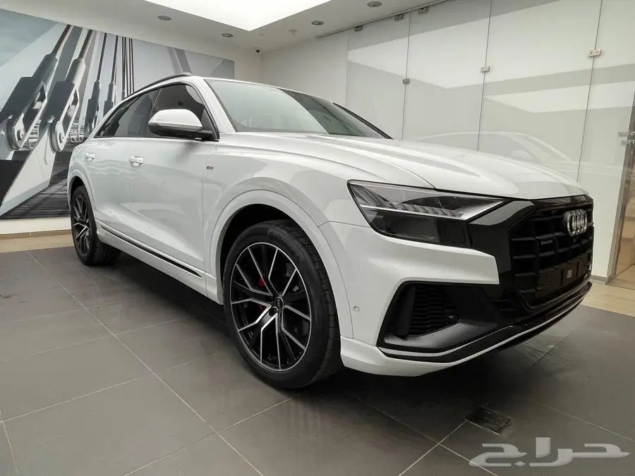 Audi Q8 2022 6