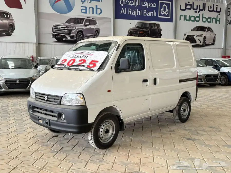 سوزوكي ايكو 2025 1