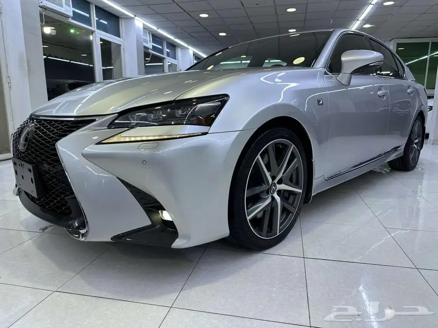 لكزس GS350 اف سبورت 2016 خليجي بحالة الوكالة مالك اول 9