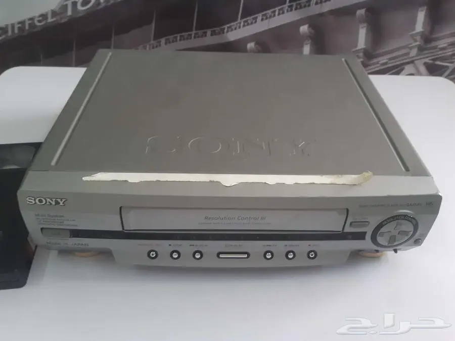 للبيع جهاز الفيديو يشغل الاشرطه الكبيره VHS 2