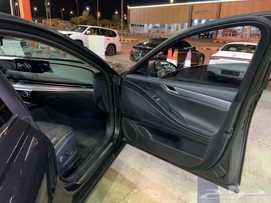 هونداي جينسس 2021 بروجكتور رادار قياده ذاتية مستورد 8