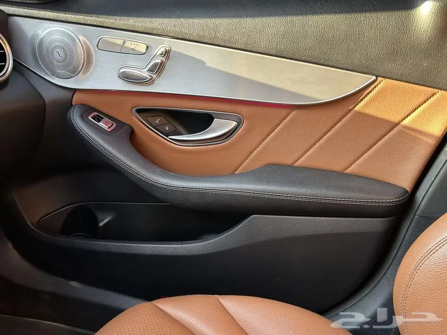 2020 مرسيدس Mercedes C300 7