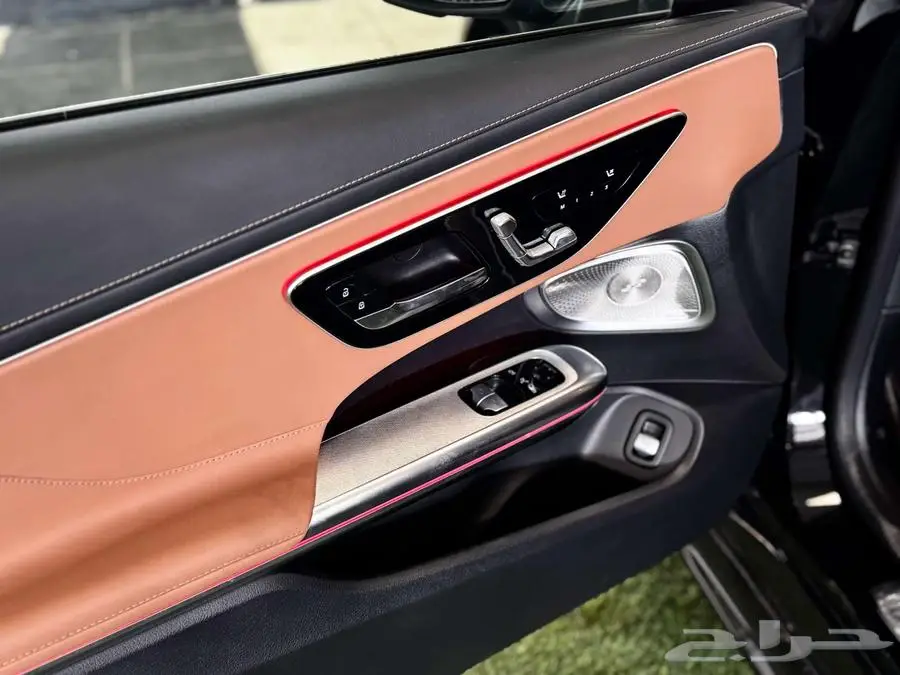 مرسيدس CLE 450 Coupe 2024 4Matic V6 - كاش او تمويل 9