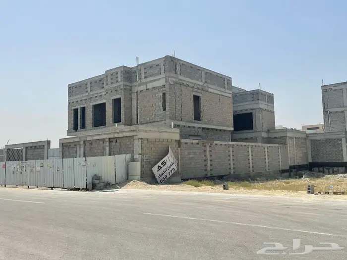 فيلا سكني عظم للبيع في حي البحر في الخبر 1