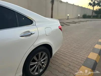 لكزس 2009 ES 4