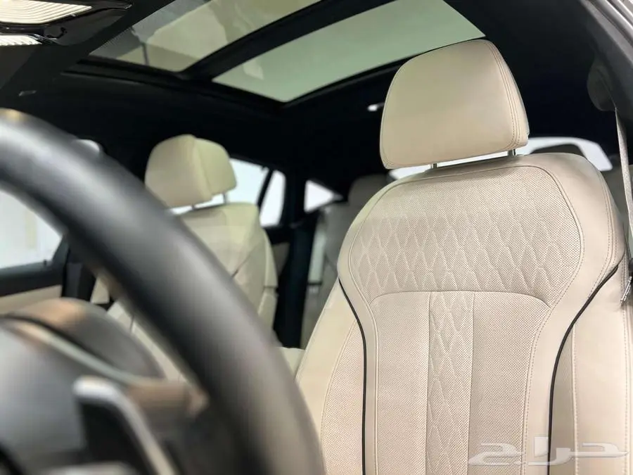 BMW X6 KIT M50i 2023 Saudi v8 7