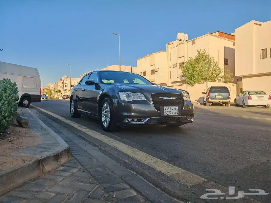 كرايسلر ليمتد 2021 ممشى قليل مالك واحد 1