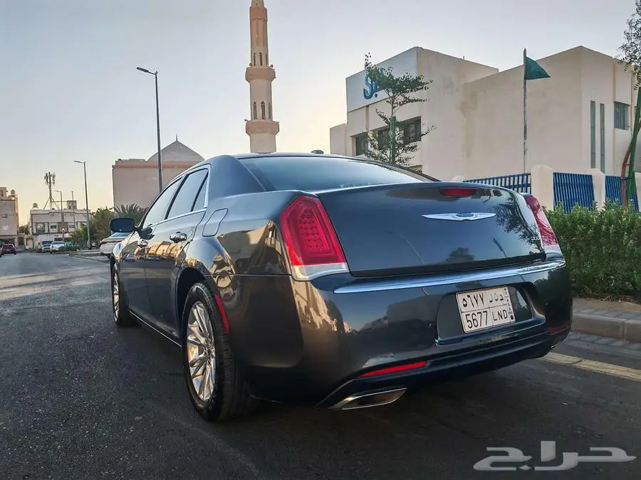 كرايسلر ليمتد 2021 ممشى قليل مالك واحد 3