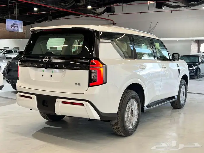 نيسان باترول فل كامل 3800 6سلندر SE PLATINUM -TITANIUM 2025 14