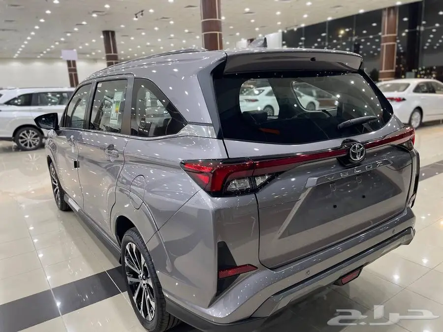 تويوتا فيلوز GLX 2025 7
