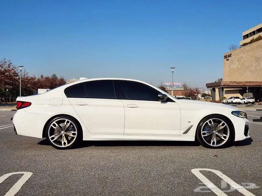 BMW M5 2022 - استيراد من كوريا مباشرة 16