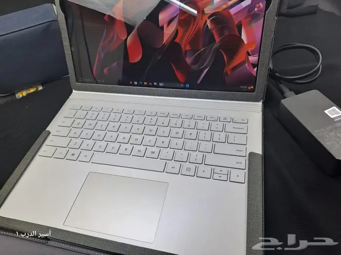 Microsoft Surface Book 3 32GP RAM 512GP HD 5