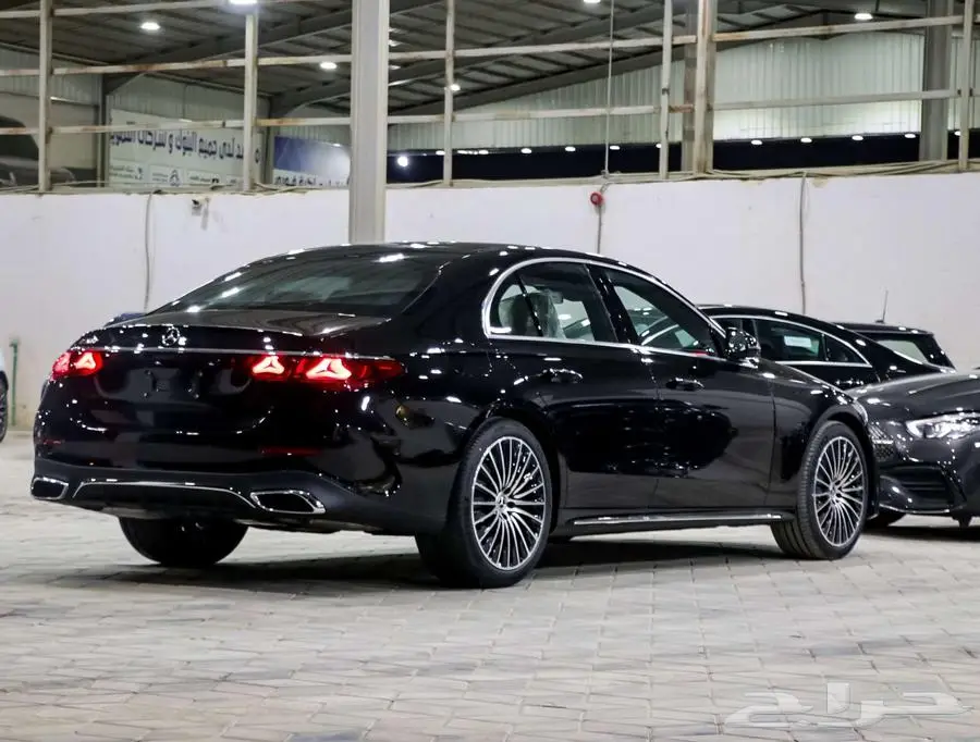 مرسيدس- E300 AMG - 2025 - 3شاشات (كاش -اقساط بنوك ) 14