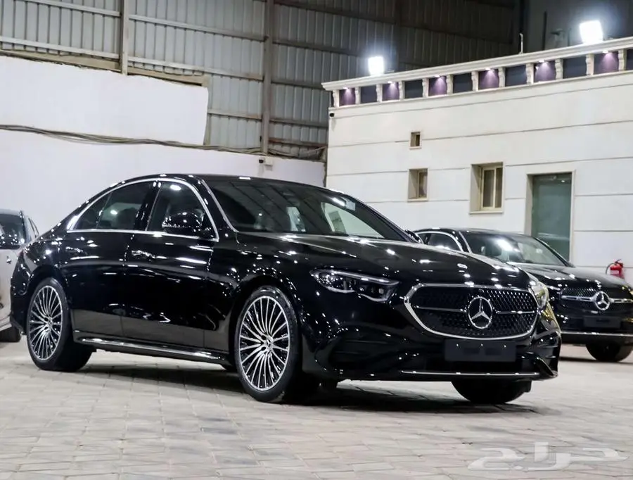 مرسيدس- E300 AMG - 2025 - 3شاشات (كاش -اقساط بنوك ) 1