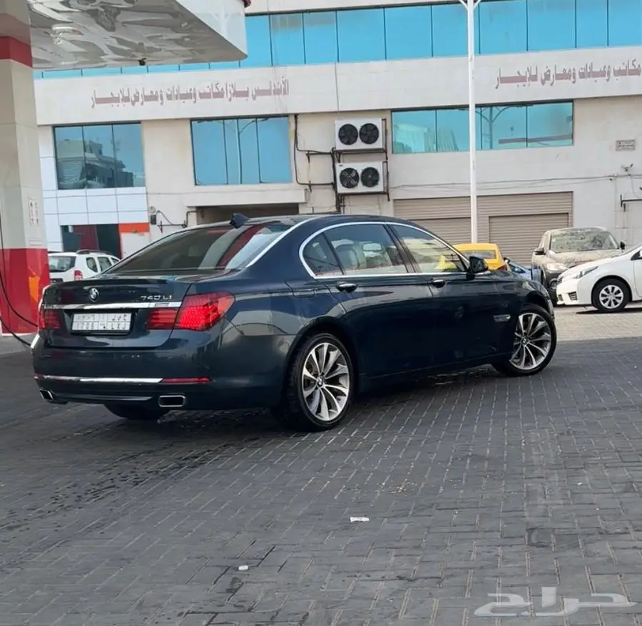 BMW 2015 730i 1