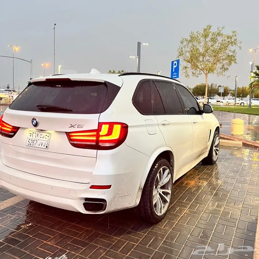 بي ام دبيلو x5 (عطلان) 2
