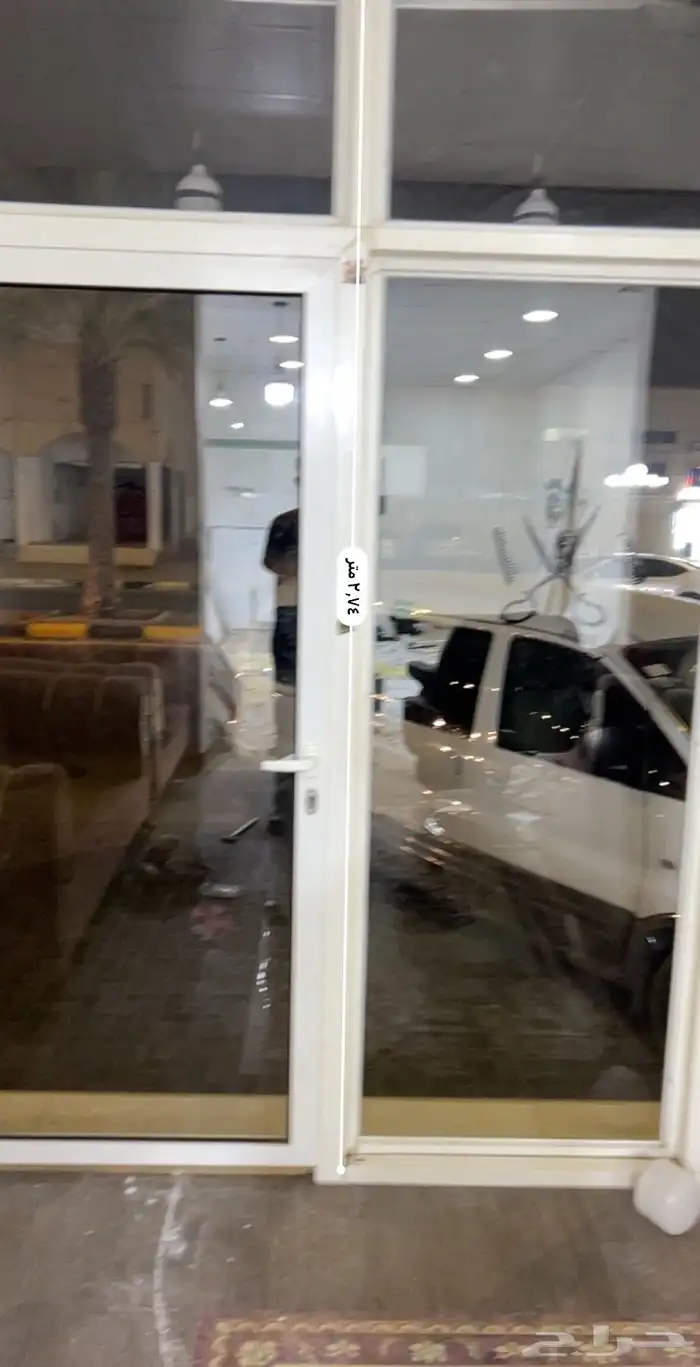 باب زجاج مع ايطار ألمنيوم لمحل او مجلس خارجي 2