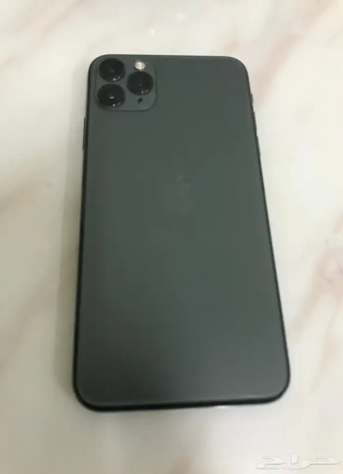 آيفون 11 برو ماكس قمة في النظافة شريحتين 11