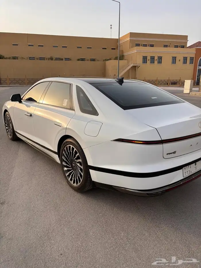 ازيرا كلاقرافي فل كامل2024 0