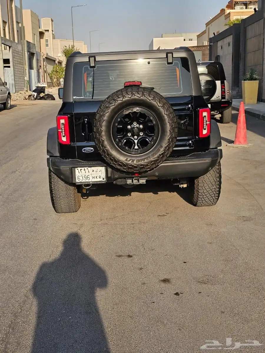 فورد برونكو 0