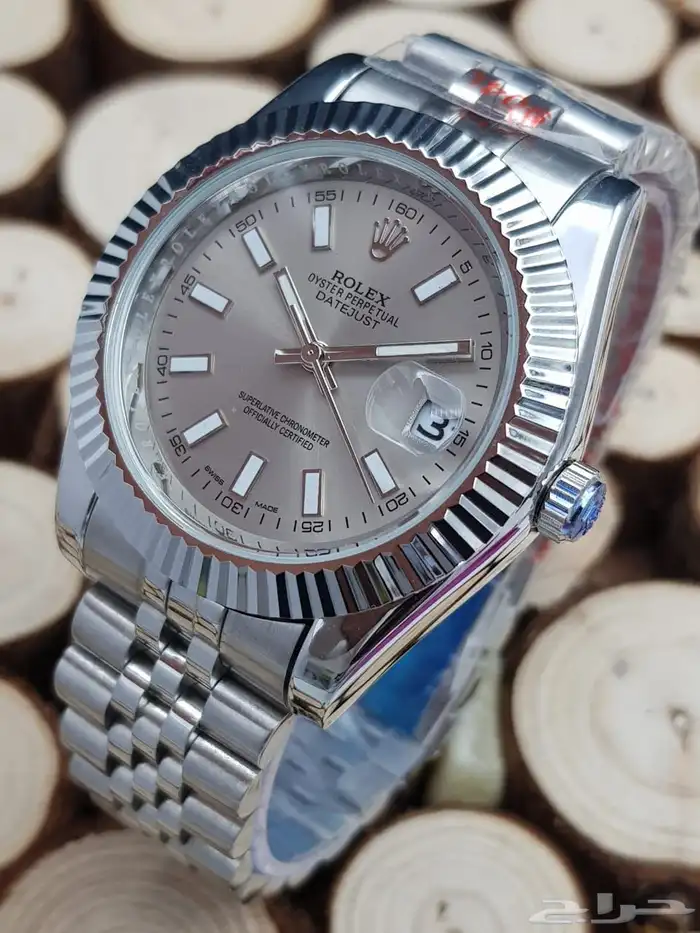 ساعات رجاليه درجة اولى 18