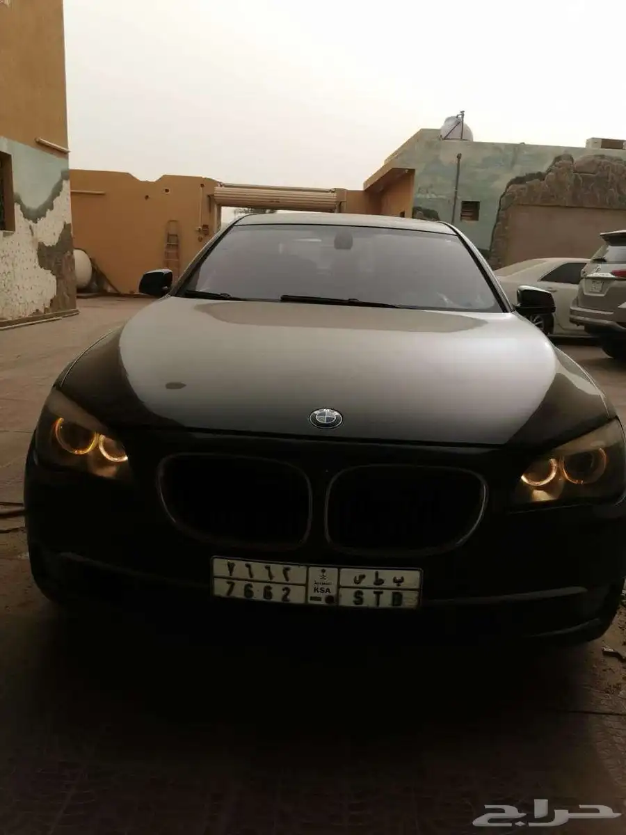 bmw 750 2011 9