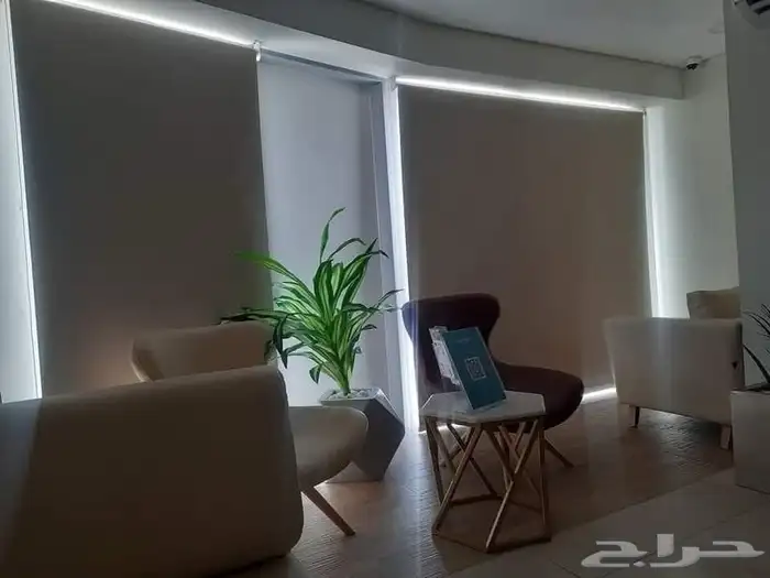 ستائر رول يدوي وكهربائي ستاير رول مع ضمان 5