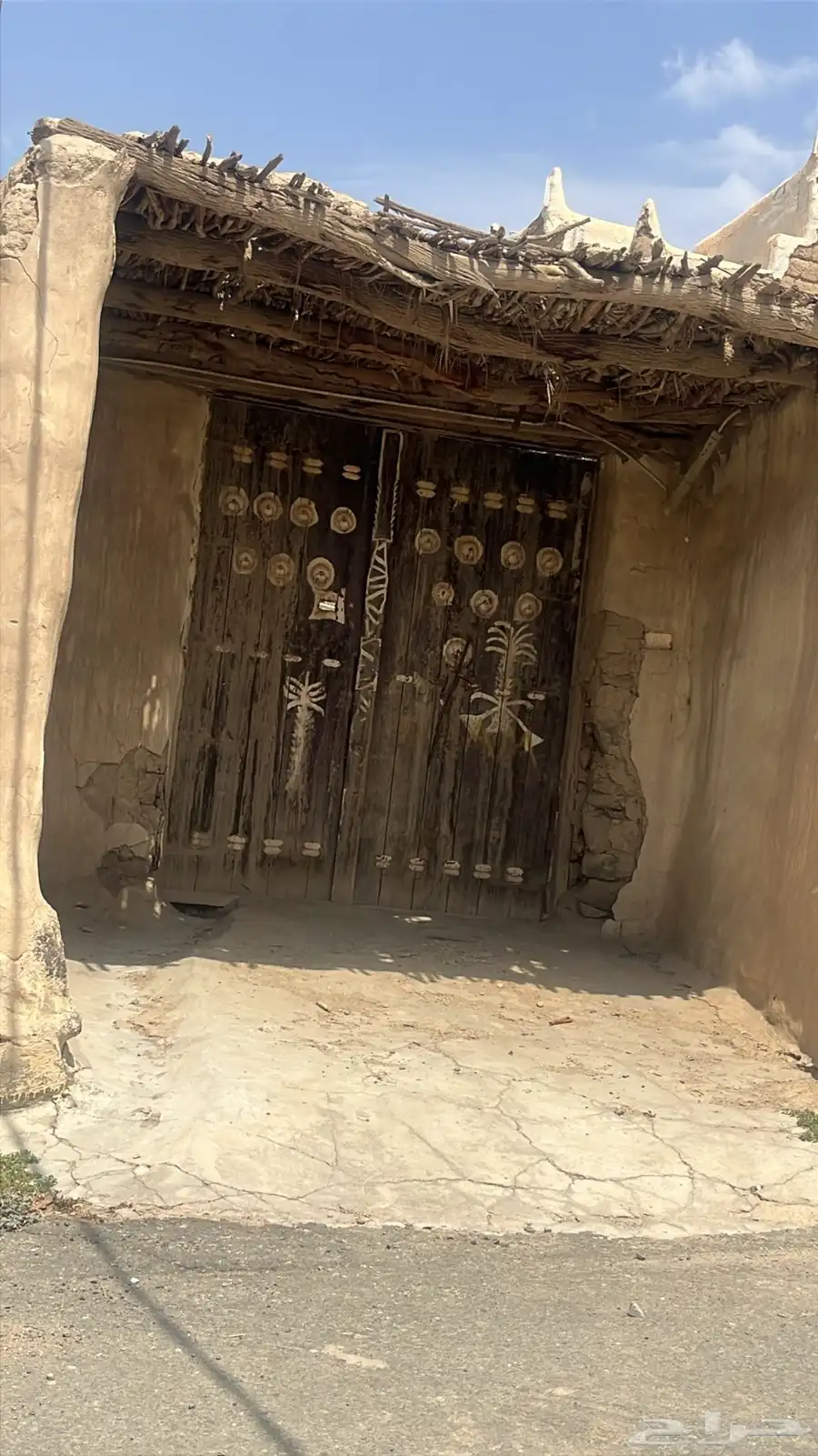أبواب ودرايش تراثيه وخشب أسقف ومرابيع مسيفه 9