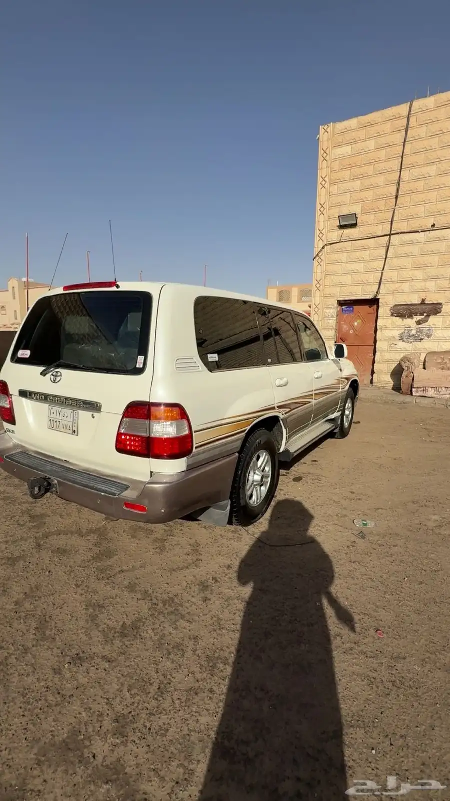 لاندكروزر تويوتا 2006 1