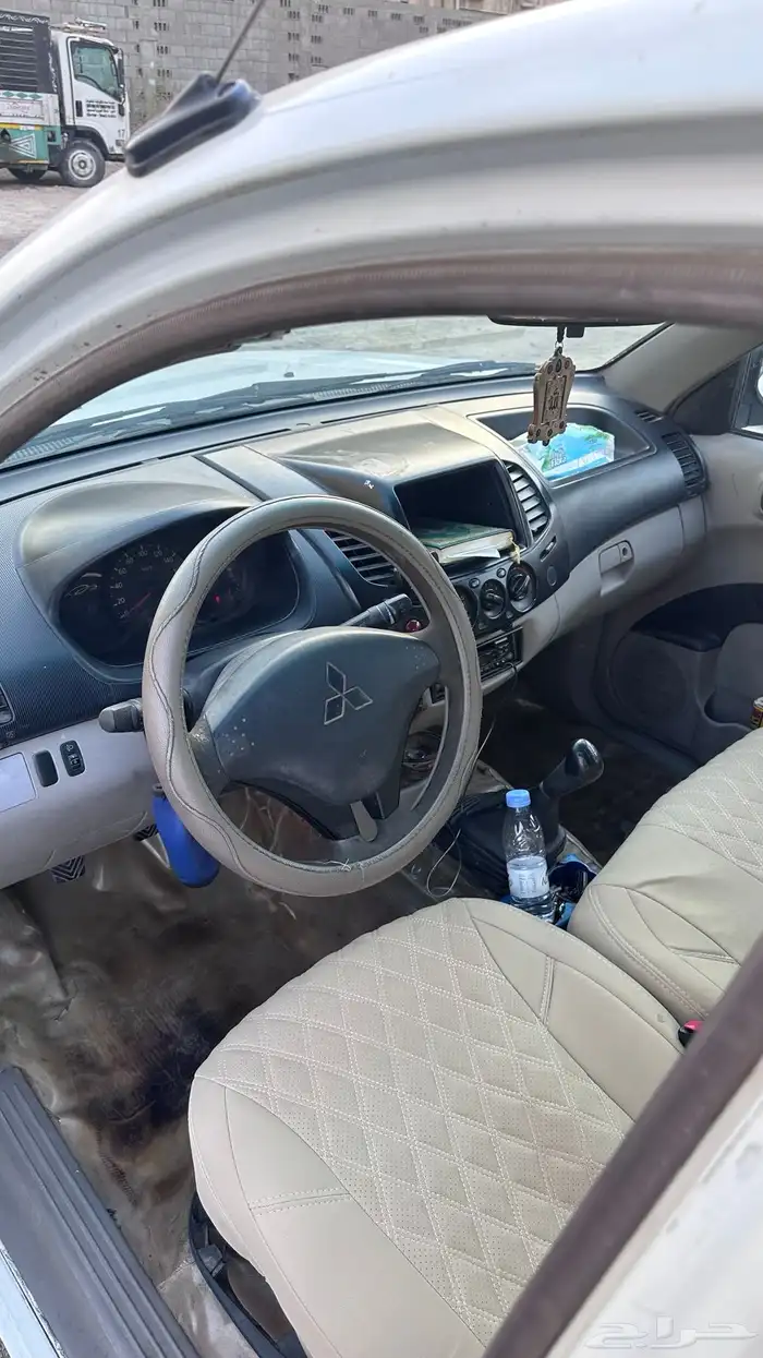 ونيت متسوبيشي 2010 L200 4