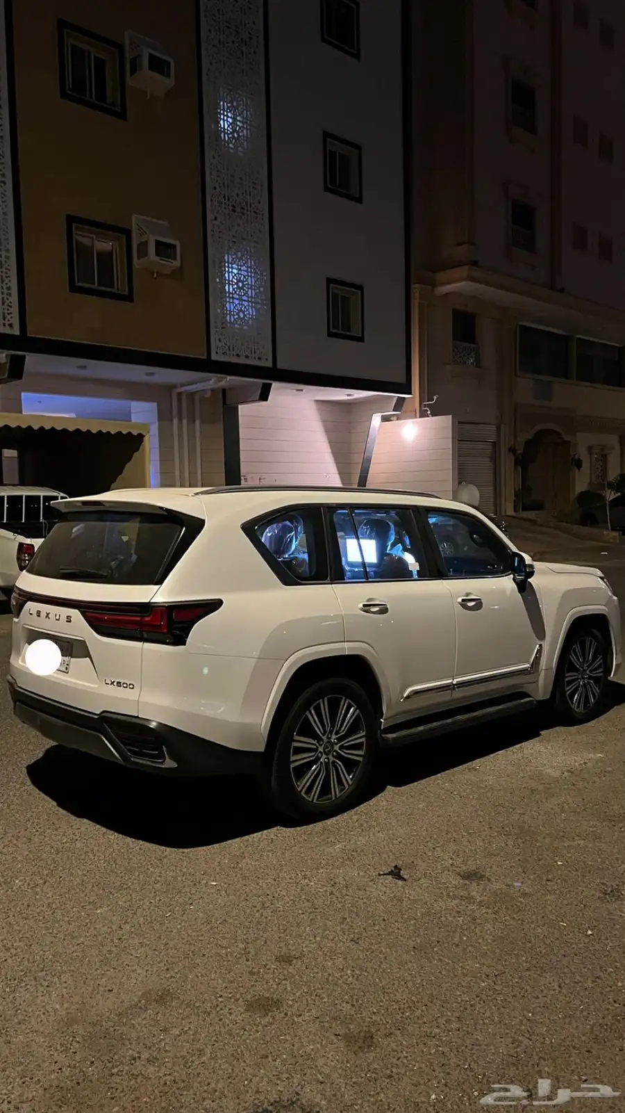 لكزس LX 570 DD موديل 2024 6