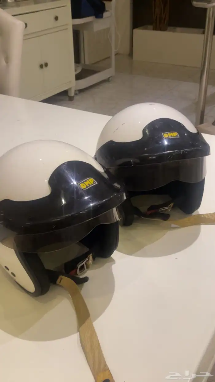 خوذتين للبيع 0