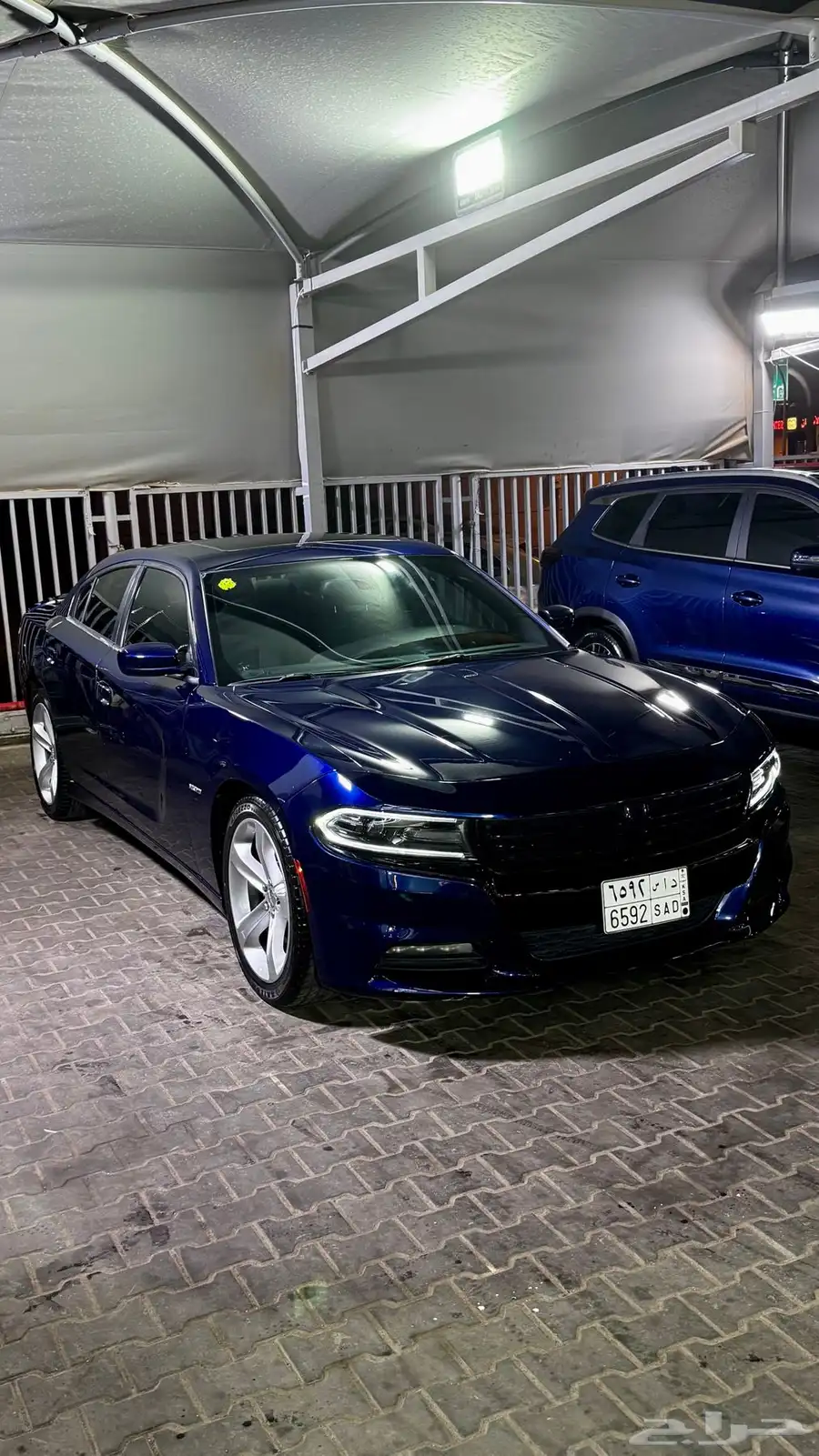 للبيع دودج تشارجر R T V8 9