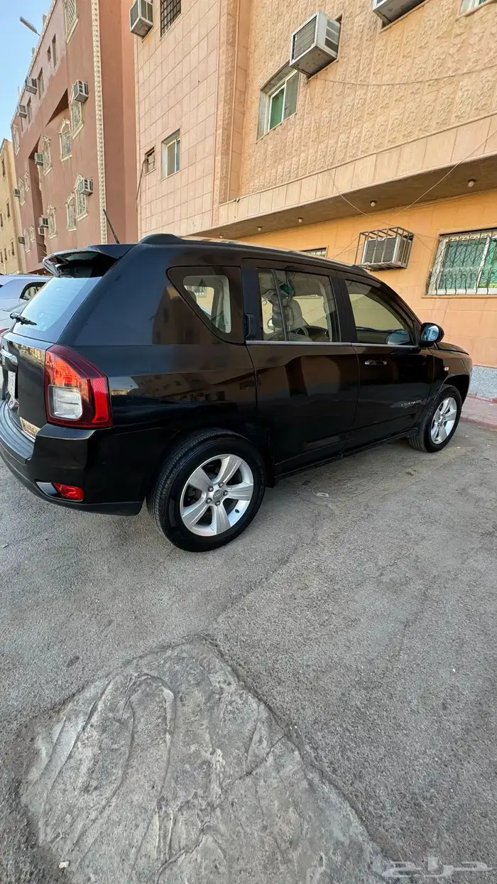 جيب كومباس 4