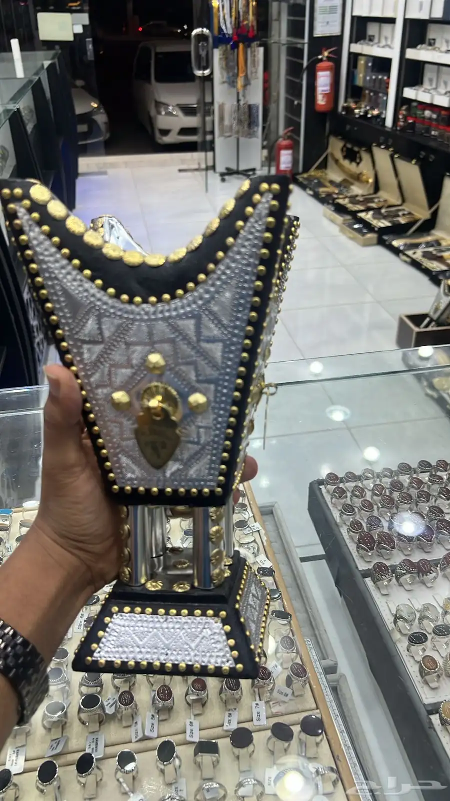 مباخر حايل متوفره في محايل عسير محل واحة العطور 3